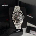 Tudor BB54 Máquina ETA Para mais dúvidas ou informações direct ouWhatsApp, 5...