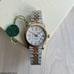 Rolex sky-dweller 

Tamanho: 42mm 
Automático 
Vidro safira 
Máquina ETA ( super...