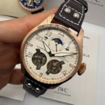 IWC PORTUGIESER YACTH CLUB TURBILHÃO - 44mm - Aço Most. Branco Puls Couro