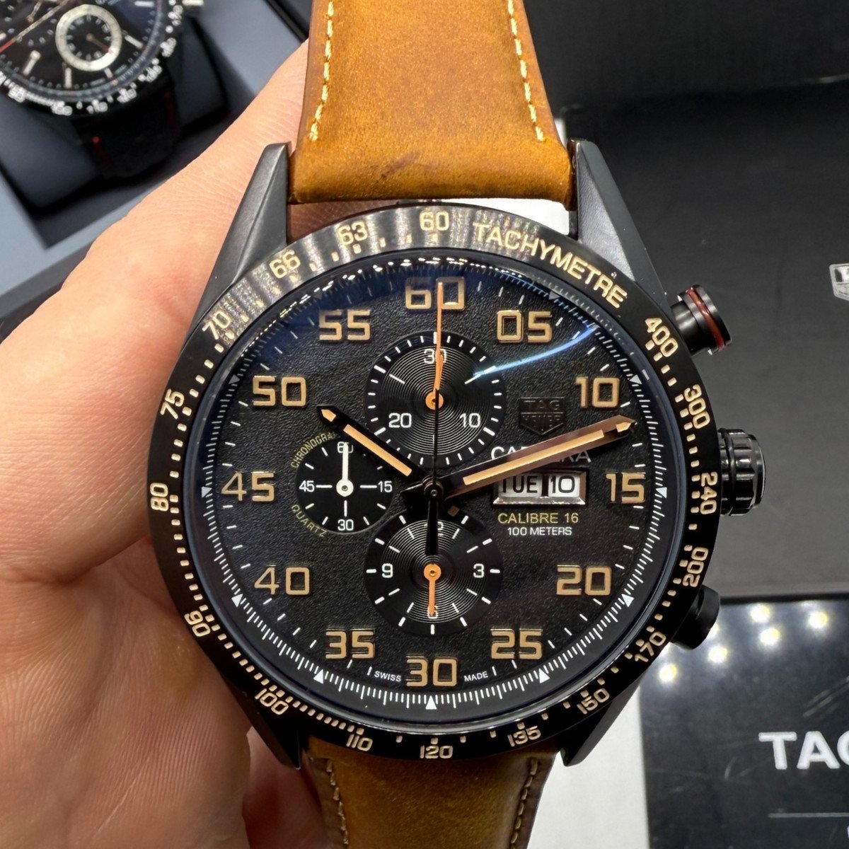 a43f4e_2a118ae7e27b419dac34aa218e6c3a02mv2 TAG Heuer Carrera Calibre 16, Chronograph Eletrônico, 44 mm, Aço/OxBlack - Imagem 1