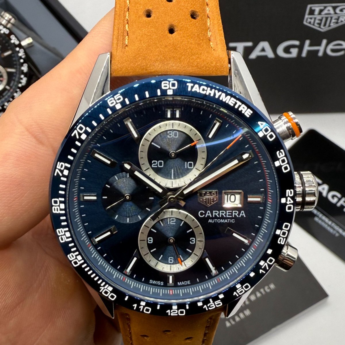 a43f4e_31925a6ecfca48968c8d77f1c8bafd92mv2 TAG Heuer Carrera Aço Calibre S, Chronograph Eletrônico, 44 mm, Puls. Couro - Imagem 1