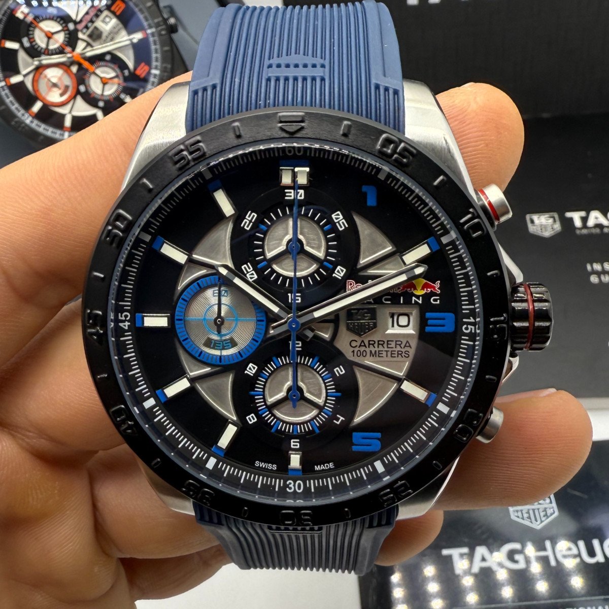 a43f4e_af5b7faa9ae14c708fdaa4644e4759d8mv2 TAG Heuer Carrera RedBull Aço 43mm Mostrador Preto - Imagem 1