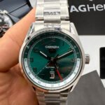 TAG Heuer Carrera Date Twin-Time Aço - 41mm - Mostrador Verde