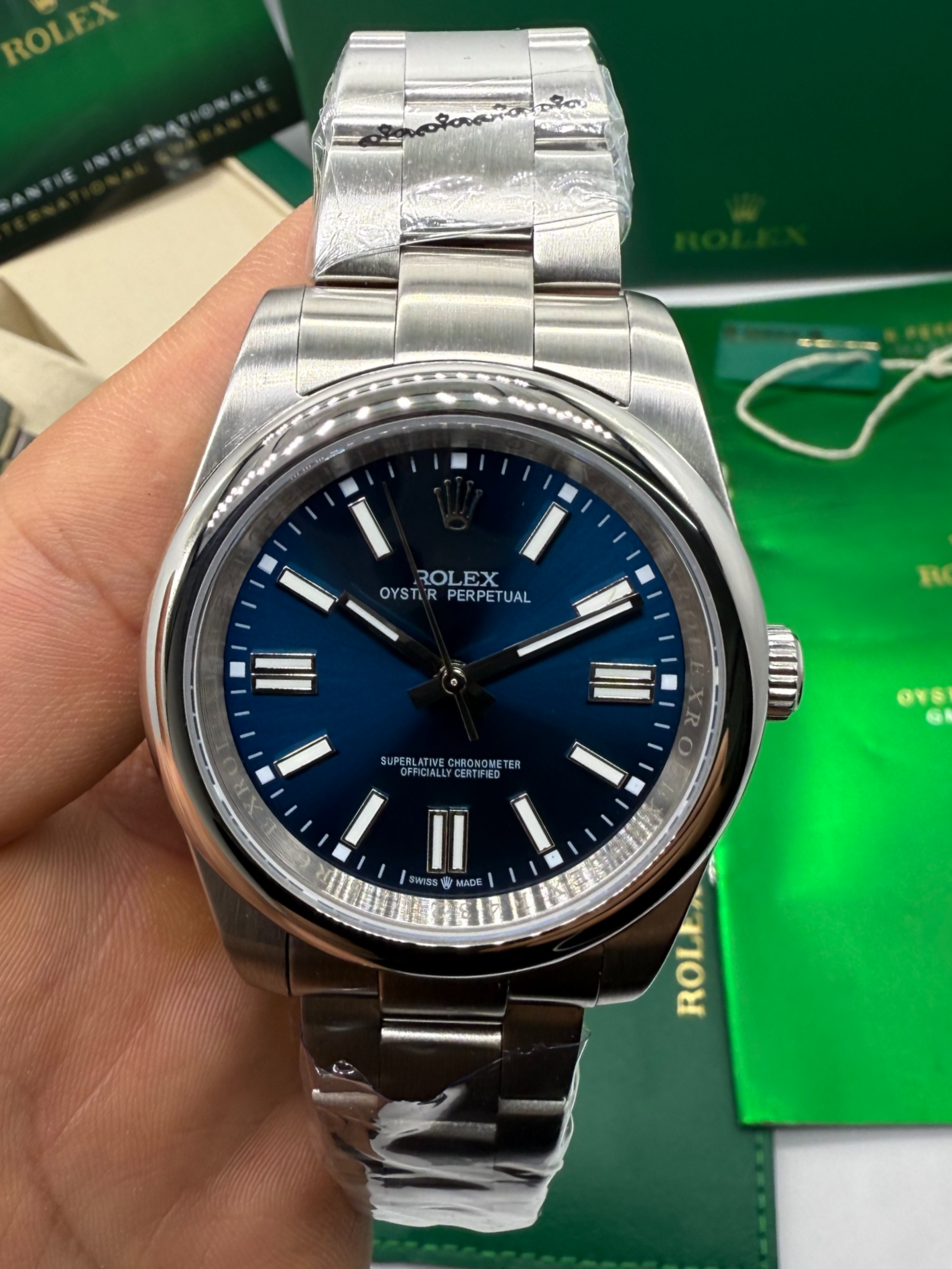 rolex-oyster-perpetual-36mm-41mm-aco-mostrador-azul-foto1 Rolex Oyster Perpetual 36mm/41mm Aço Mostrador Azul - Imagem 1